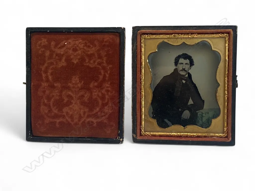 Leather covered cased ambrotype – seated man, Image 1++